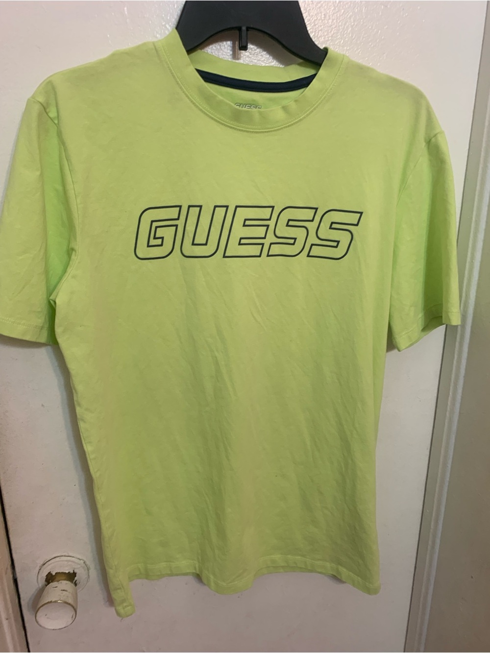 GUESS Neon Yellow-Green Logo Short Sleeve Tee